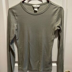 H&M Women's Olive Long Sleeve Tee